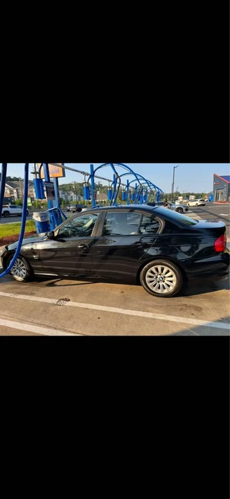 2009 BMW E90 3 Series Sedan - Image 7 of 9