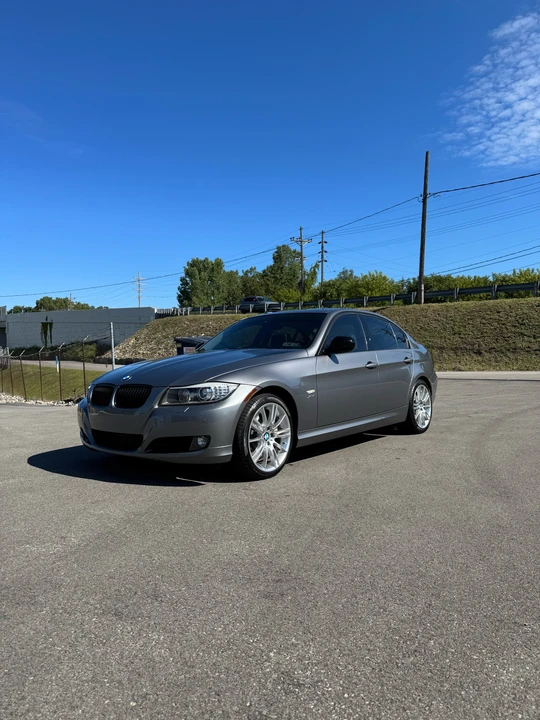2009 BMW E90 335i Sedan - Image 9 of 11
