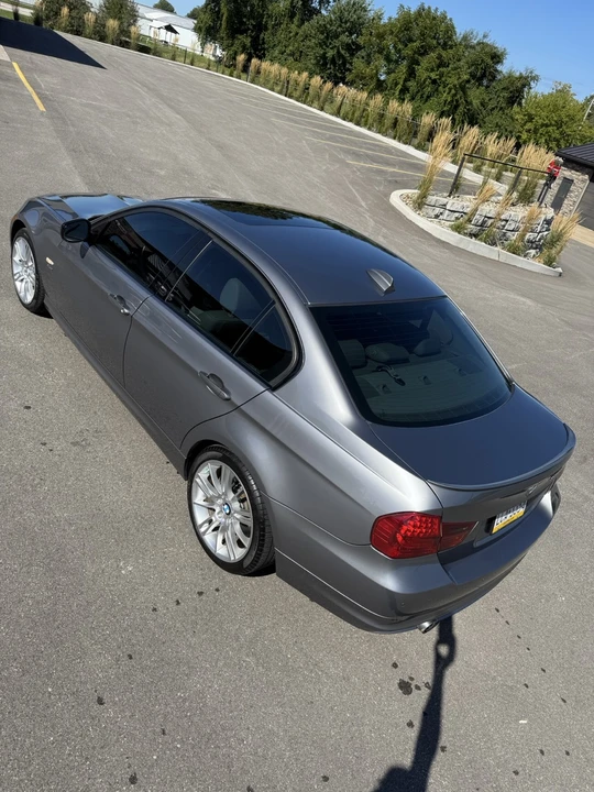 2009 BMW E90 335i Sedan - Image 3 of 11