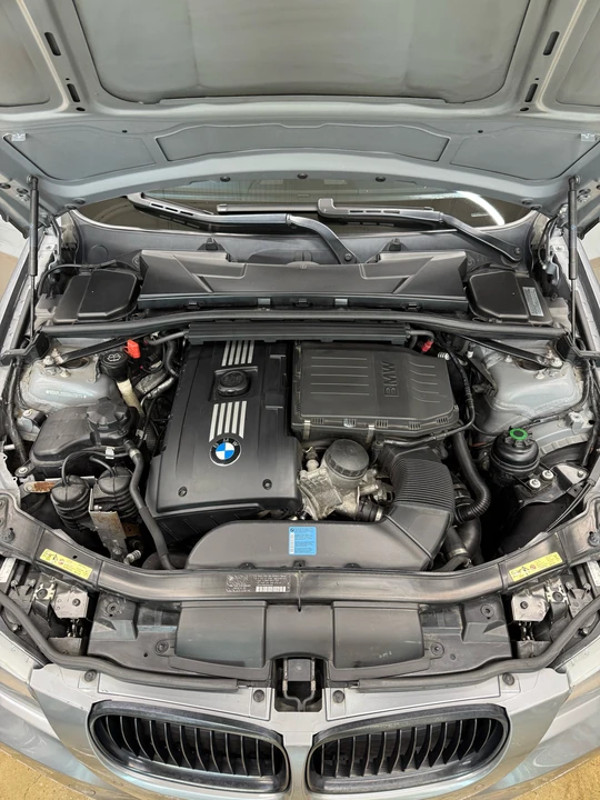 2009 BMW E90 335i Sedan - Image 7 of 11