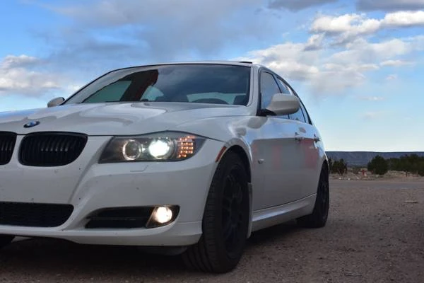 2009 BMW E90 335i Sedan - Image 3 of 3