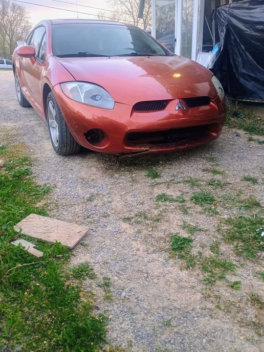 2009 Mitsubishi Eclipse 4th Gen - Image 4 of 10