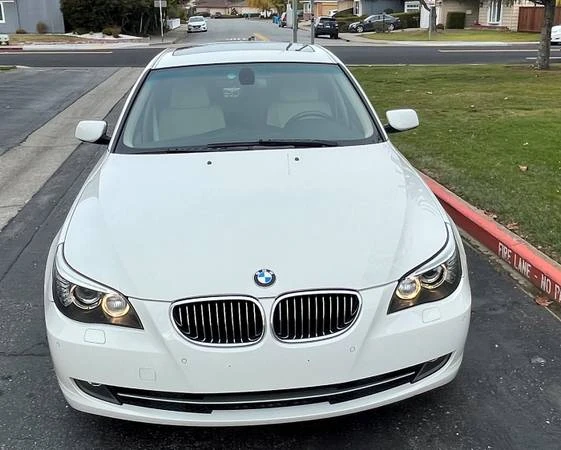 2009 BMW E60 5 Series Sedan - Image 3 of 6