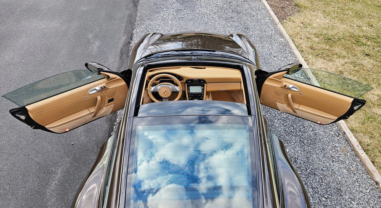 2009 Porsche 997 Targa - Image 9 of 25