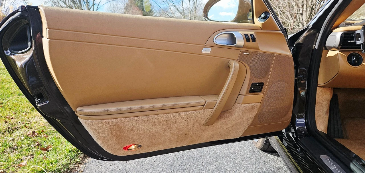 2009 Porsche 997 Targa - Image 16 of 25