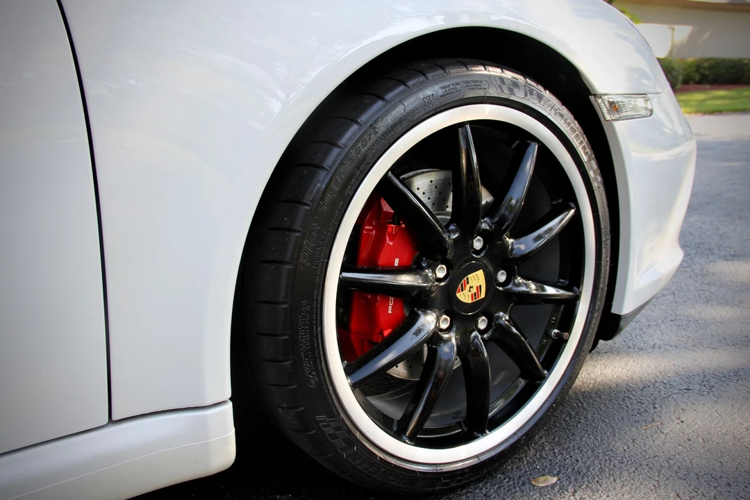 2010 Porsche 997 Carrera S - Image 22 of 31