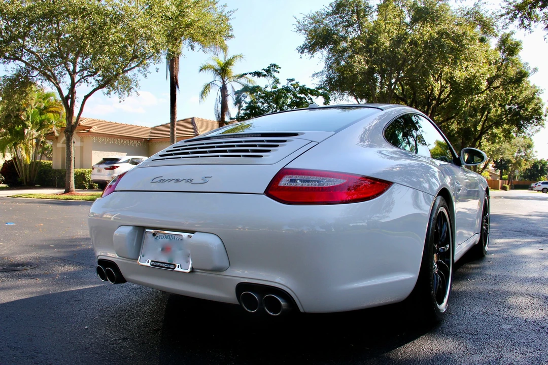 2010 Porsche 997 Carrera S - Image 12 of 31