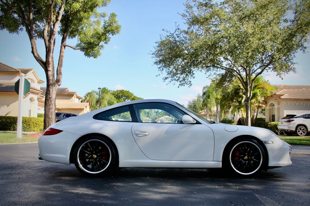2010 Porsche 997 Carrera S - Image 9 of 31
