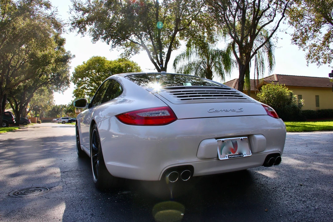 2010 Porsche 997 Carrera S - Image 16 of 31