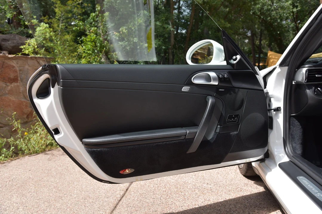 2009 Porsche 997 Carrera 4S - Image 7 of 19