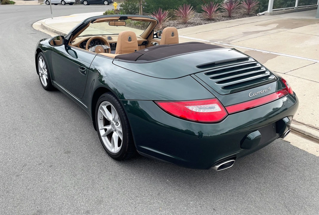 2009 Porsche 997 Carrera 4 - Image 10 of 14