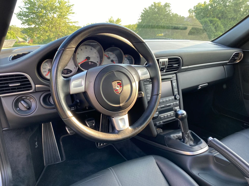 2009 Porsche 997 Carrera S - Image 11 of 19