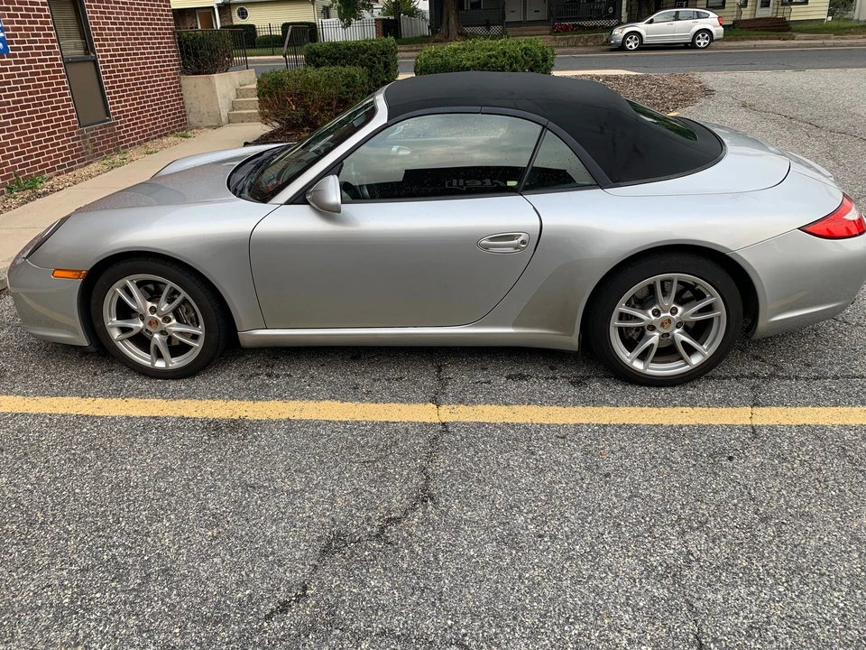 2009 Porsche 997 Carrera - Image 2 of 13