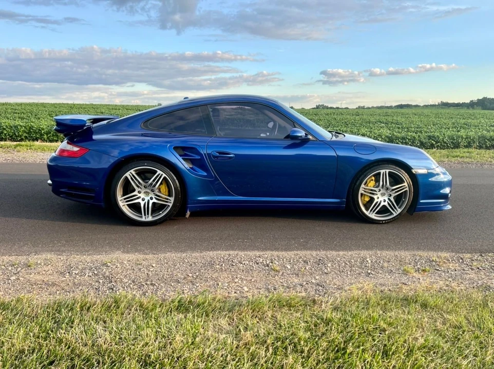2009 Porsche 997 Turbo - Image 13 of 31