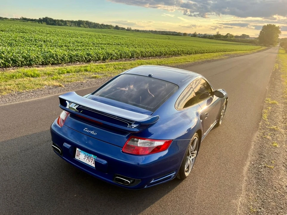 2009 Porsche 997 Turbo - Image 6 of 31
