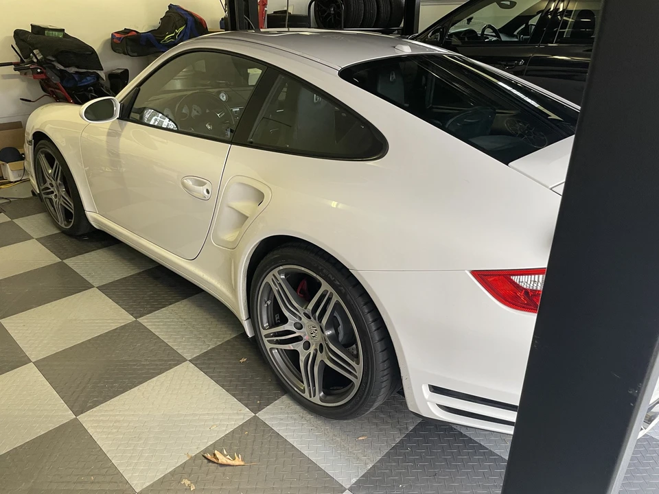 2009 Porsche 997 Turbo - Image 15 of 16