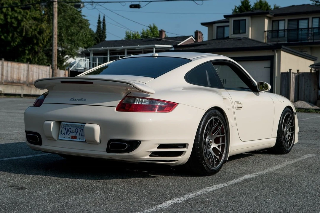 2009 Porsche 997 Turbo - Image 6 of 23