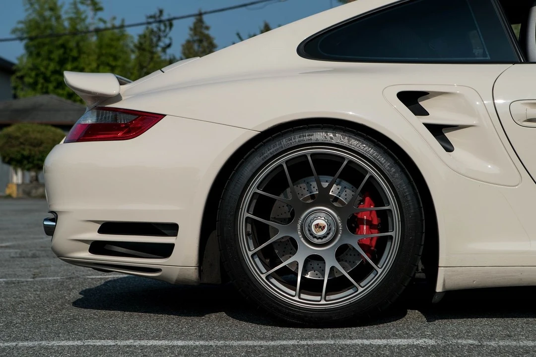 2009 Porsche 997 Turbo - Image 10 of 23