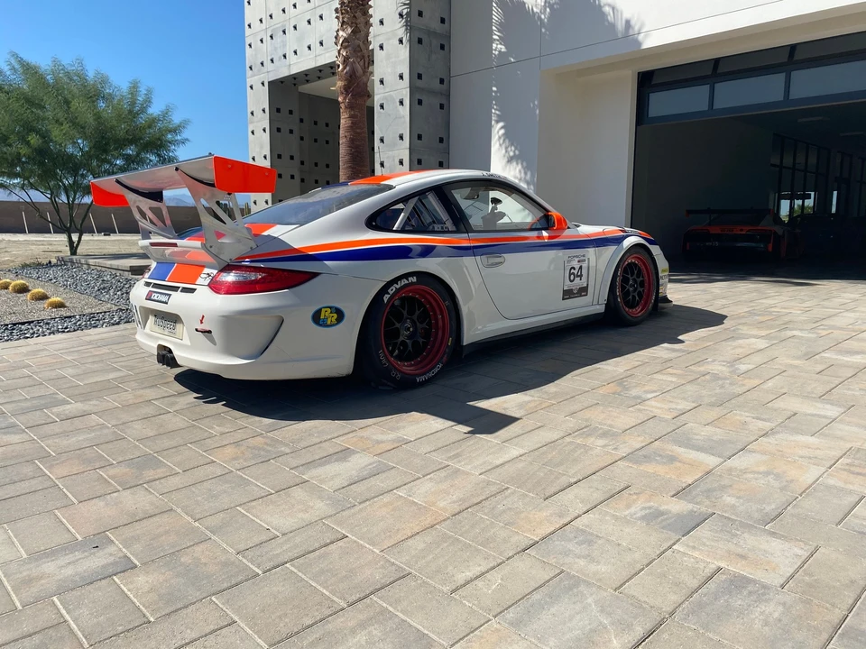 2009 Porsche 997 GT3 - Image 2 of 14