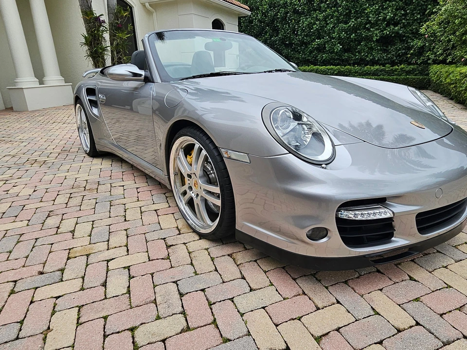 2009 Porsche 997 Turbo - Image 15 of 27