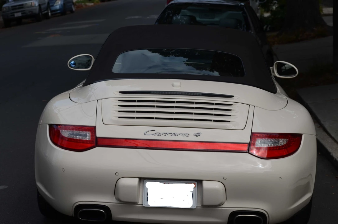 2009 Porsche 997 Carrera 4 - Image 7 of 9