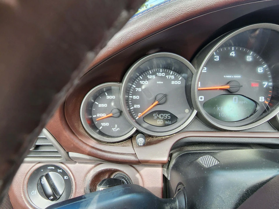 2009 Porsche 997 Carrera 4 - Image 5 of 9