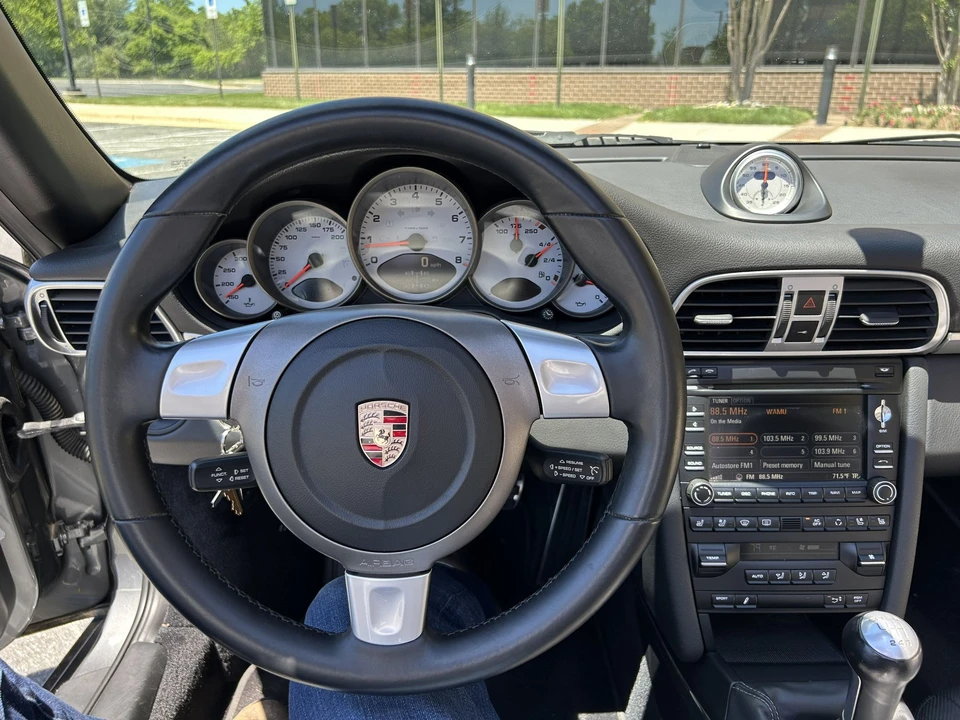 2009 Porsche 997 Carrera S - Image 20 of 31