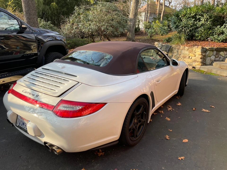 2009 Porsche 997 Carrera 4 - Image 4 of 10