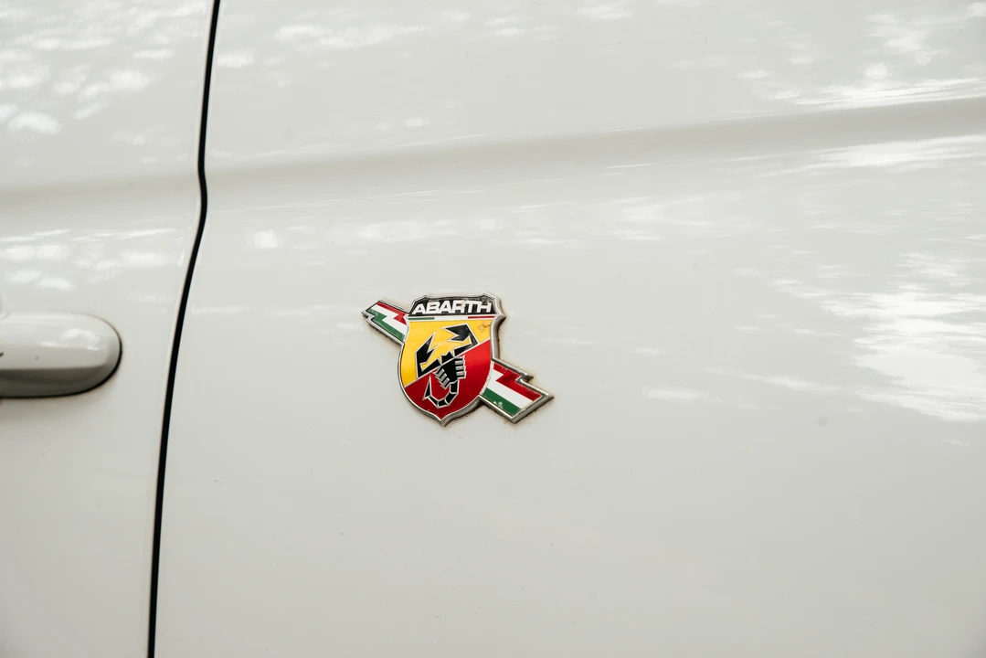 2009 Fiat Abarth 500 - Image 31 of 31