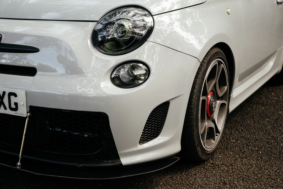 2009 Fiat Abarth 500 - Image 18 of 31