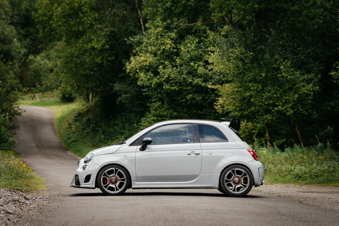 2009 Fiat Abarth 500 - Image 12 of 31