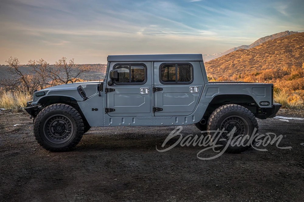 2009 AM General Hummer - Image 15 of 15
