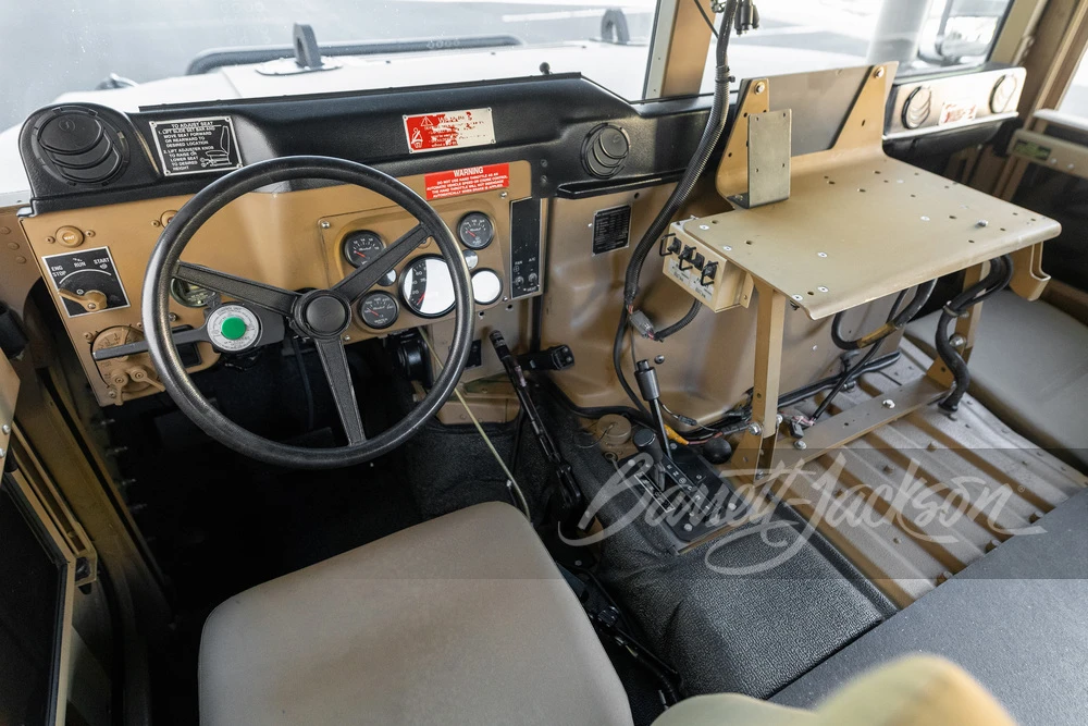 2009 AM General Hummer - Image 4 of 5