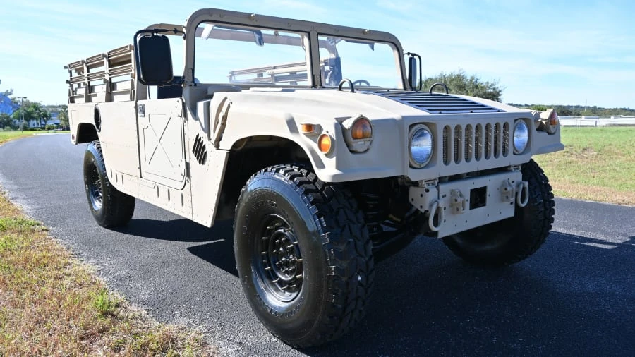 2009 AM General Hummer - Image 6 of 12