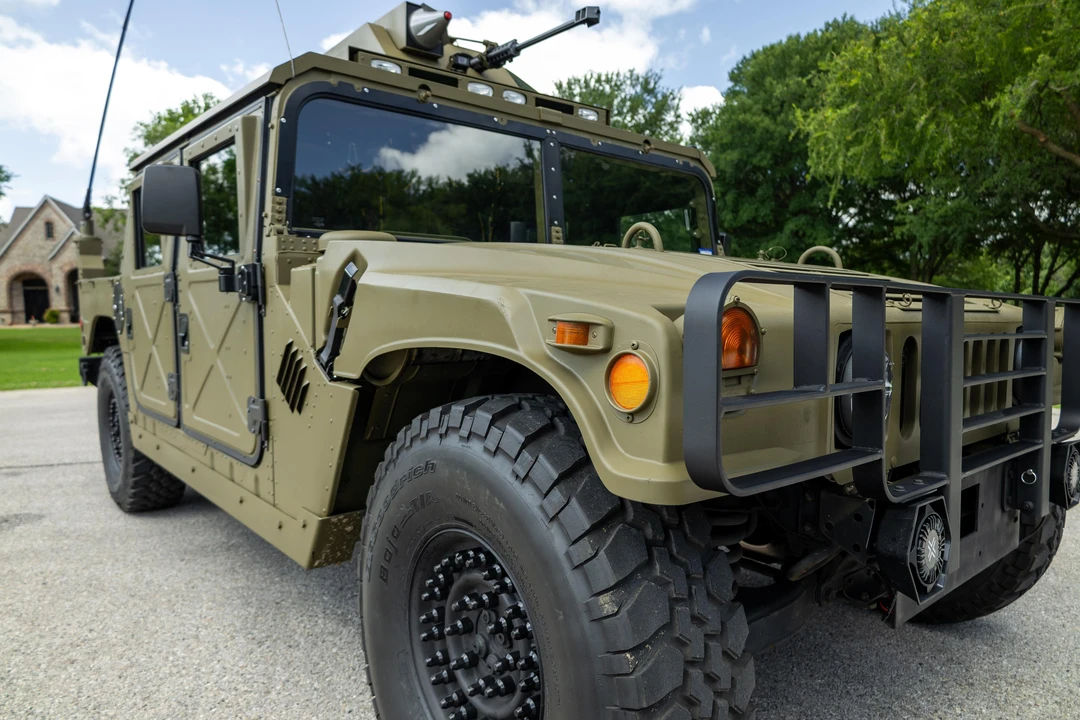 2009 AM General Hummer - Image 14 of 31