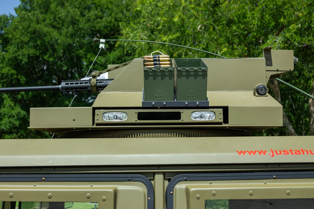 2009 AM General Hummer - Image 19 of 31