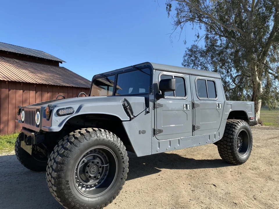 2009 Hummer HMMWV - Image 6 of 31