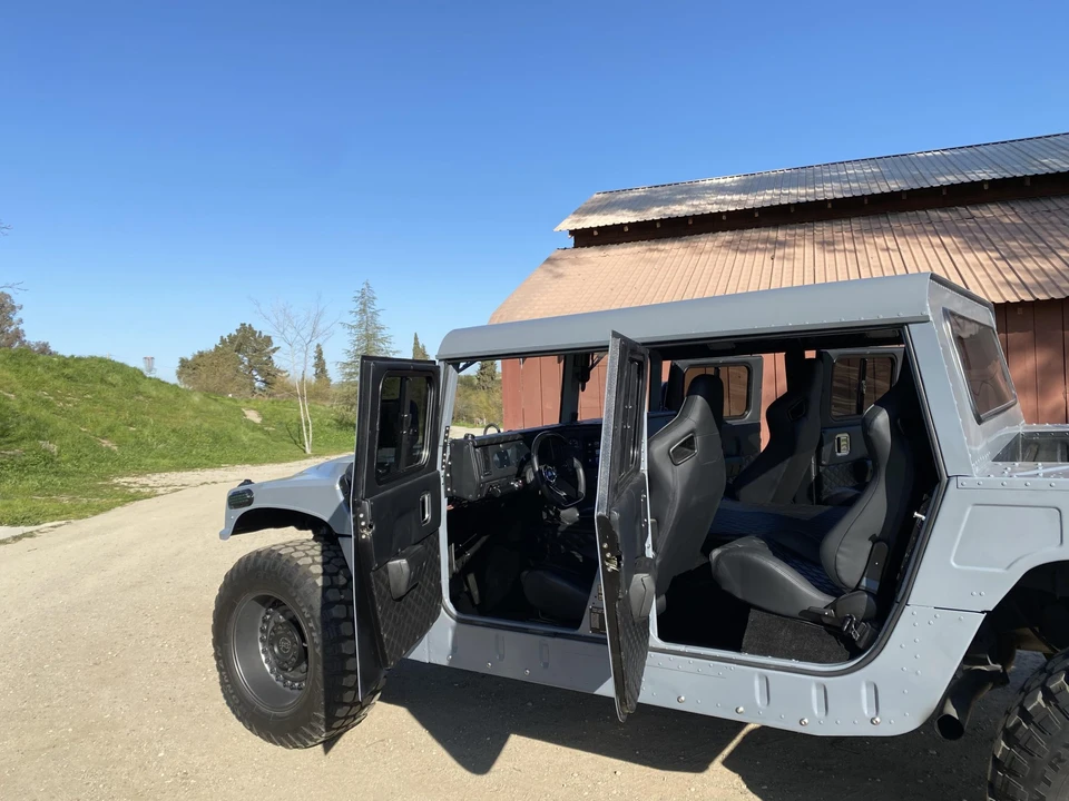 2009 Hummer HMMWV - Image 18 of 31