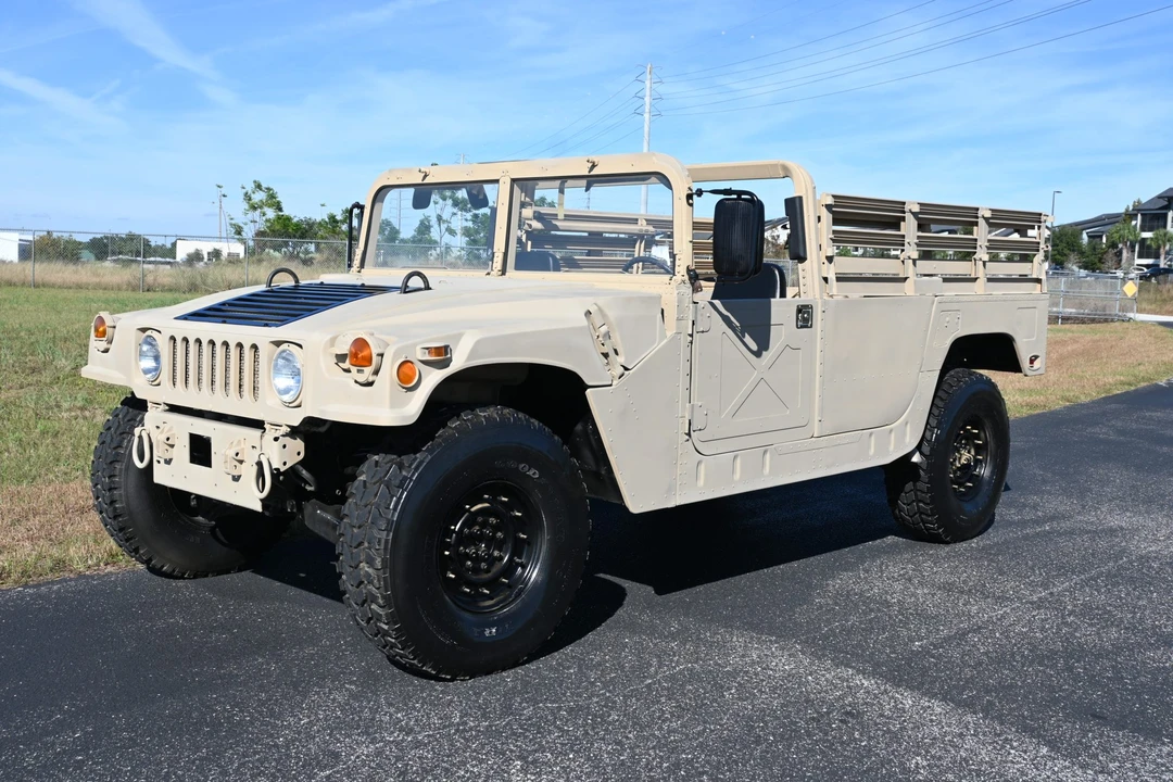 2009 Hummer HMMWV - Image 9 of 31