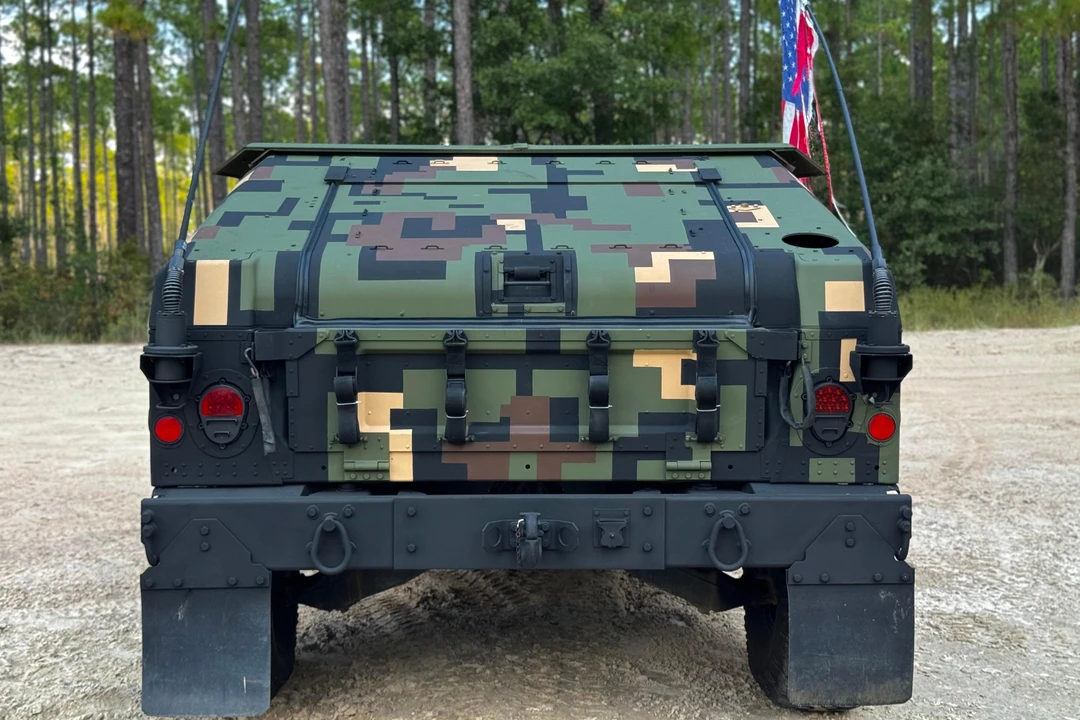 2009 AM General Hummer - Image 5 of 31