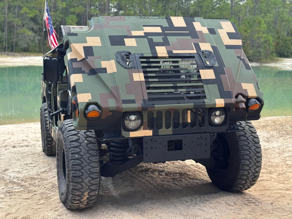 2009 AM General Hummer - Image 31 of 31