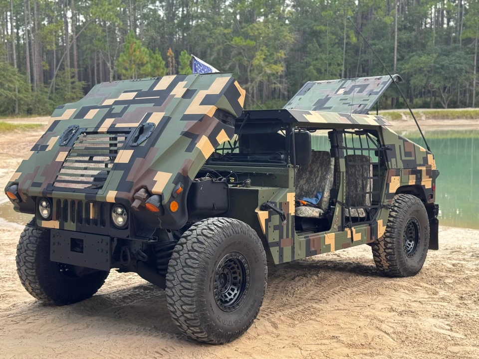 2009 AM General Hummer - Image 20 of 31