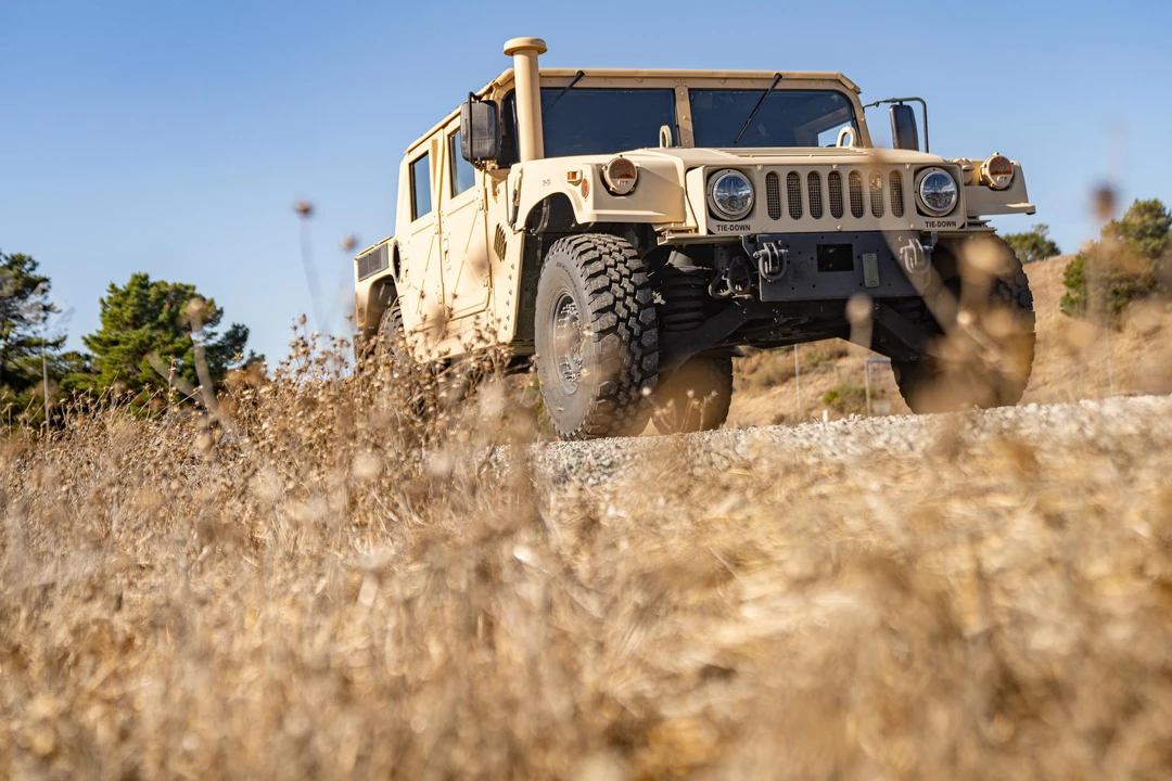 2009 AM General Hummer - Image 23 of 31