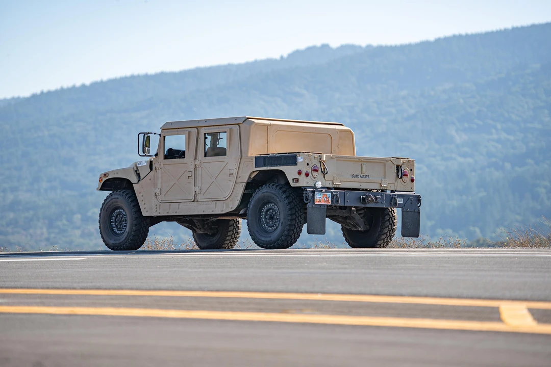 2009 AM General Hummer - Image 16 of 31