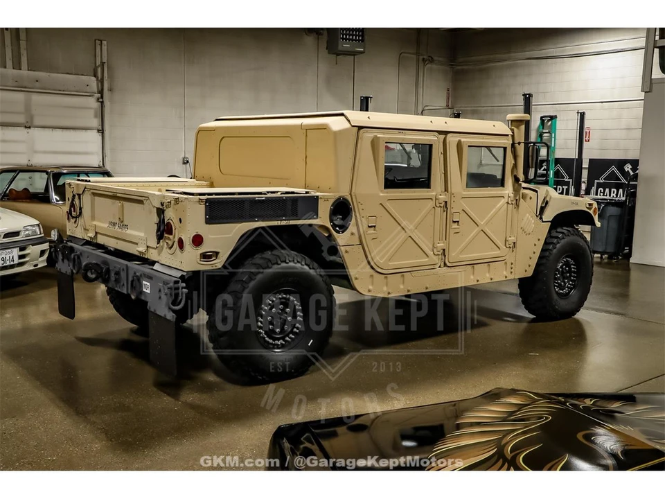 2009 AM General Hummer - Image 24 of 31