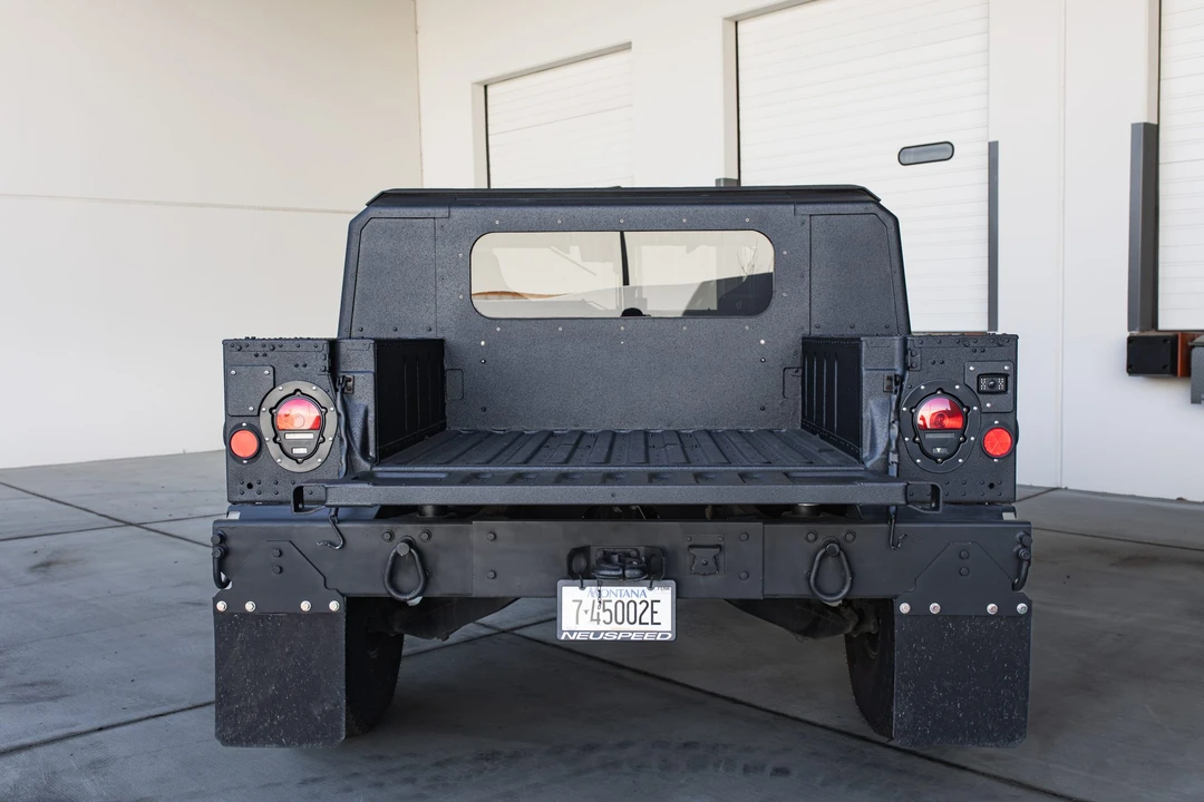 2009 Hummer HMMWV - Image 14 of 31