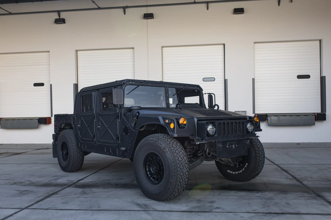 2009 Hummer HMMWV - Image 7 of 31