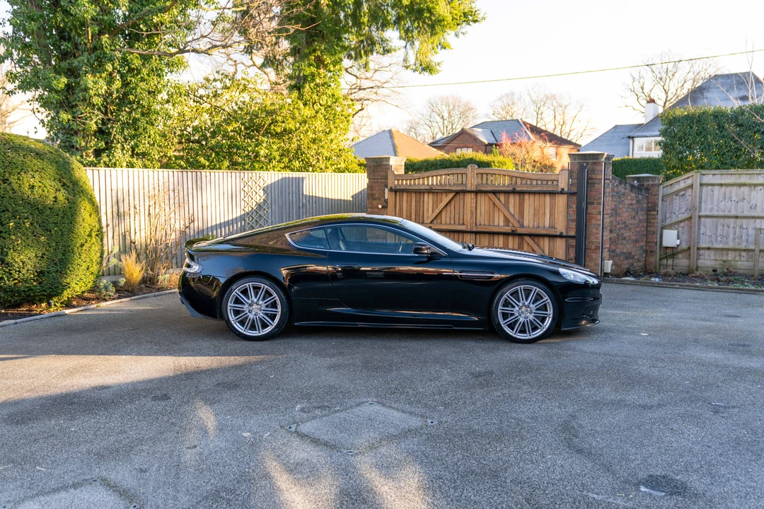 2009 Aston Martin DBS (2008-2012) - Image 9 of 31