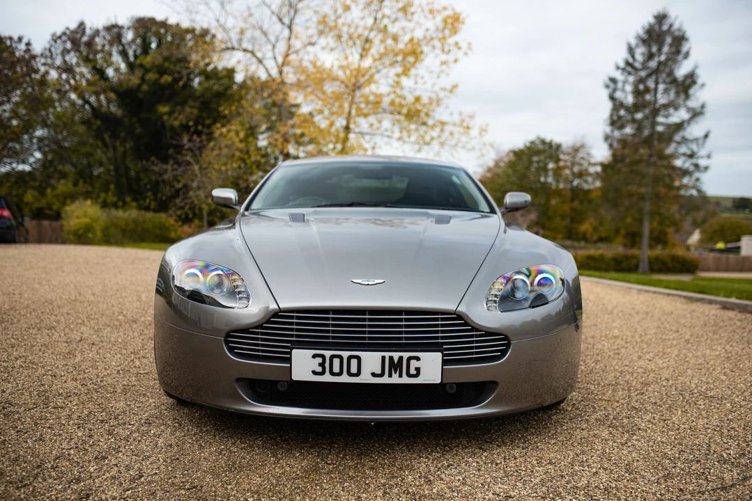 2009 Aston Martin V8 Vantage (2006-2017) - Image 11 of 31