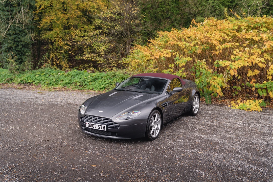 2009 Aston Martin V8 Vantage (2006-2017) - Image 12 of 31